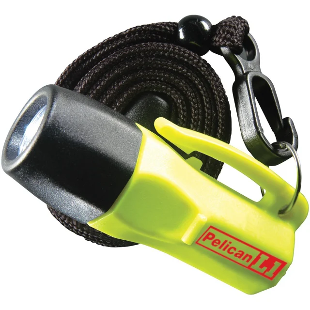 Pelican 019300-0101-245 L1 1930 Flashlight