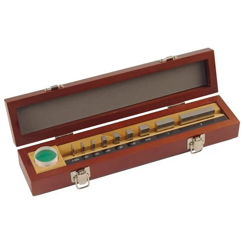Mitutoyo 516-930-26 Micrometer Inspection Gage Block Set