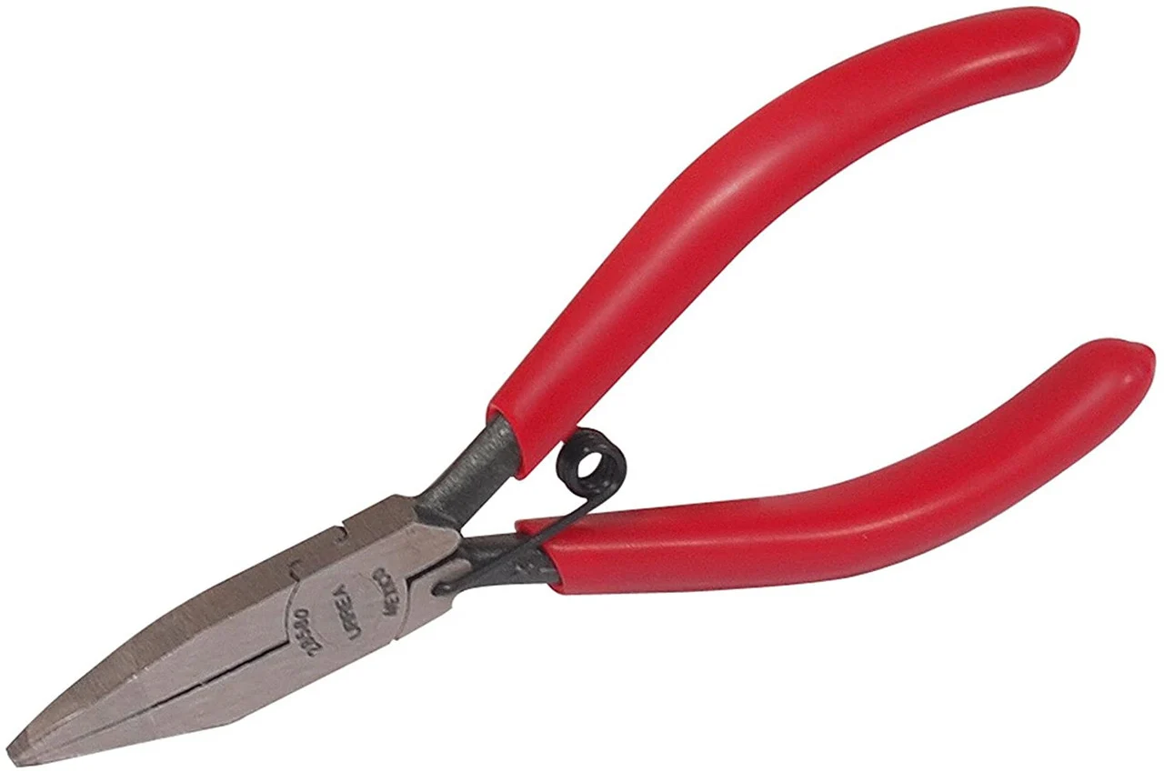 4-3/4 Inch Flat Tip Electronics Pliers 28580