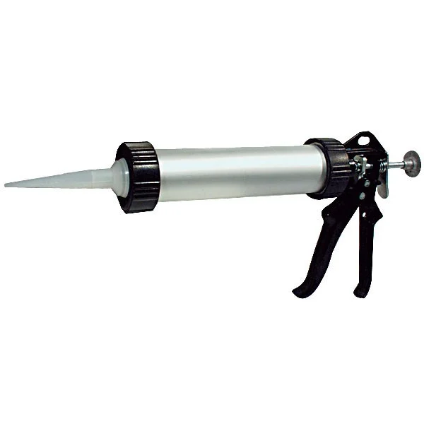 Caulking Gun with Enclosed Body 76008