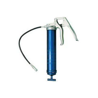 2 Way Loading Lever Action Grease Gun with 18 in Whip LIN1133