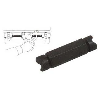 Exhaust Manifold Spreader